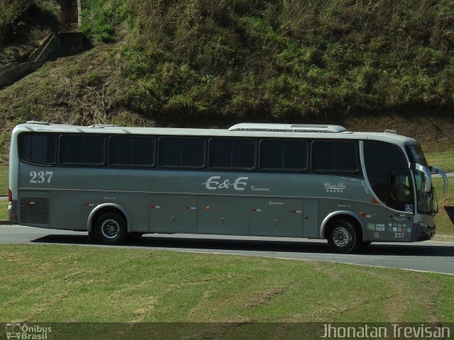 E&E Turismo - Edson & Ednei Turismo 237 na cidade de Lavrinhas, São Paulo, Brasil, por Jhonatan Diego da Silva Trevisan. Número da foto: #4415603.