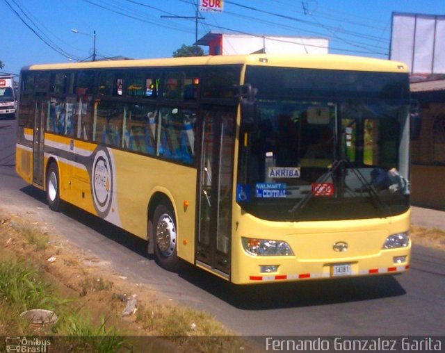 Grupo Rohe 01 na cidade de Alto Paraíso de Goiás, Goiás, Brasil, por Fernando Gonzalez Garita. Número da foto: #4417117.