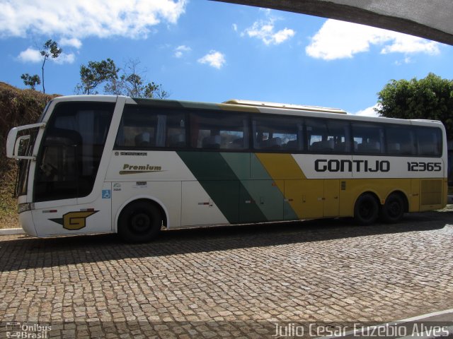 Empresa Gontijo de Transportes 12365 na cidade de João Monlevade, Minas Gerais, Brasil, por Julio Cesar Euzebio Alves. ID da foto: 4419916.