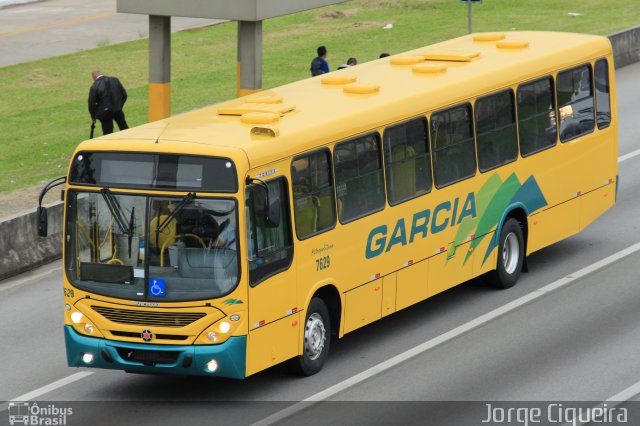 Viação Garcia 7629 na cidade de São José dos Campos, São Paulo, Brasil, por Jorge Ciqueira . Número da foto: #4422014.