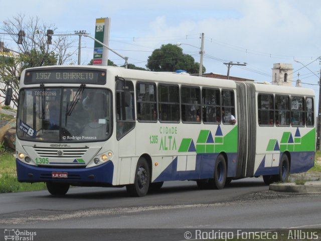 Cidade Alta Transportes 1.305 na cidade de Olinda, Pernambuco, Brasil, por Rodrigo Fonseca. Número da foto: #4421566.