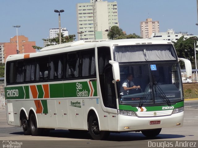 Cia. São Geraldo de Viação 21050 na cidade de Goiânia, Goiás, Brasil, por Douglas Andrez. ID da foto: 4366616.