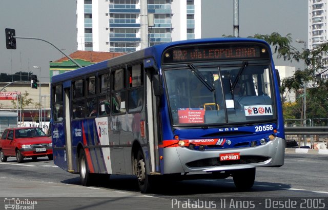 Auto Viação Urubupungá 20.556 na cidade de São Paulo, São Paulo, Brasil, por Cristiano Soares da Silva. ID da foto: 4368913.