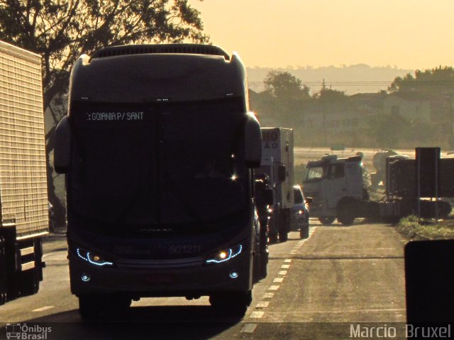 Viação Novo Horizonte 501211 na cidade de Abadiânia, Goiás, Brasil, por Marcio  Bruxel. Número da foto: #4368863.