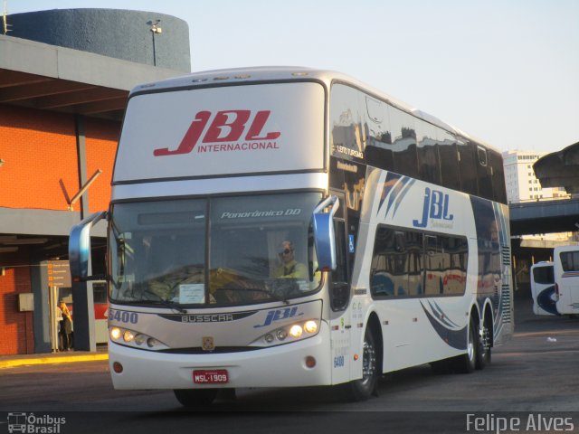 JBL Turismo 6400 na cidade de Porto Alegre, Rio Grande do Sul, Brasil, por Felipe Alves. Número da foto: #4368332.