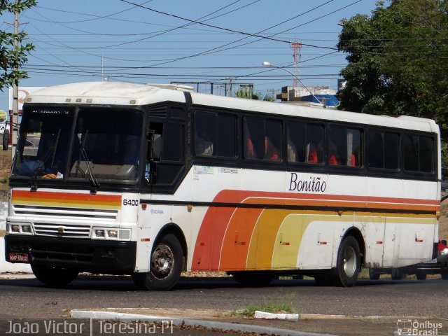 Bonitão Viagem e Turismo 6400 na cidade de Teresina, Piauí, Brasil, por João Victor. Número da foto: #4373958.