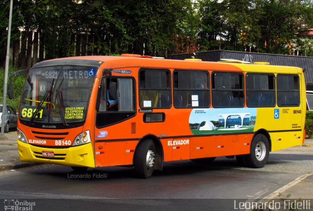 Viação Novo Retiro 88140 na cidade de Contagem, Minas Gerais, Brasil, por Leonardo Fidelli. ID da foto: 4376058.