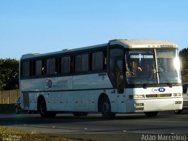 Associação dos Universitários 5676 na cidade de Belo Horizonte, Minas Gerais, Brasil, por Adão Raimundo Marcelino. Número da foto: #4376361.