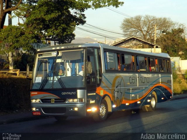 Centauro Turismo 2200 na cidade de Belo Horizonte, Minas Gerais, Brasil, por Adão Raimundo Marcelino. Número da foto: #4376433.