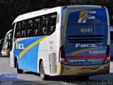 Fácil Transportes e Turismo RJ 140.041 na cidade de Petrópolis, Rio de Janeiro, Brasil, por Luiz Krolman. Número da foto: #4375315.