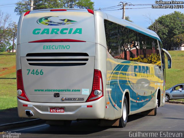 Viação Garcia 7466 na cidade de Londrina, Paraná, Brasil, por Guilherme Estevan. Número da foto: #4380410.
