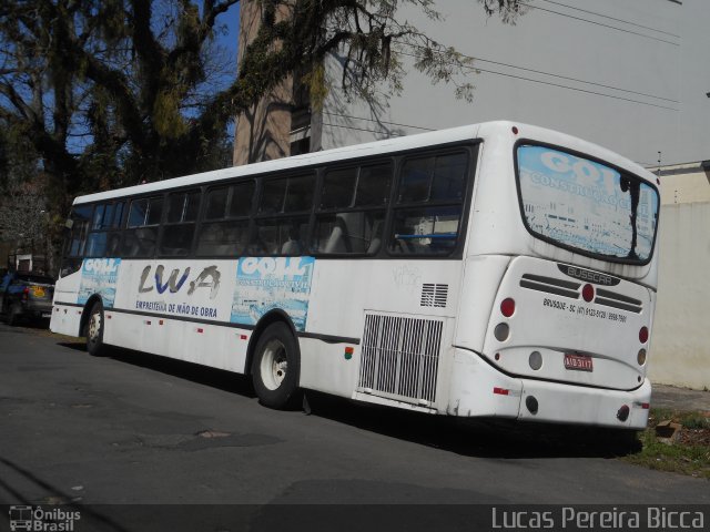 LWA Empreiteira 2015 na cidade de Porto Alegre, Rio Grande do Sul, Brasil, por Lucas Pereira Bicca. ID da foto: 4450977.