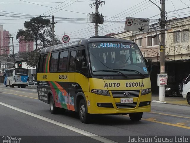 Auto Escola Atlântica 5680 na cidade de São Paulo, São Paulo, Brasil, por Jackson Sousa Leite. ID da foto: 4450301.