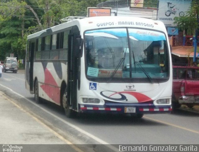 Ônibus Particulares PB 1672 na cidade de Alto Paraíso de Goiás, Goiás, Brasil, por Fernando Gonzalez Garita. ID da foto: 4450748.