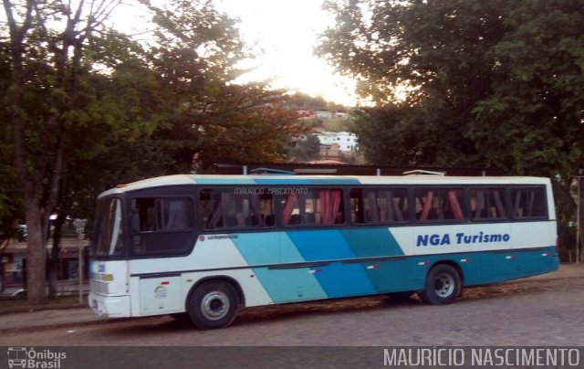 NGA Turismo 220 na cidade de São Pedro dos Ferros, Minas Gerais, Brasil, por Maurício Nascimento. ID da foto: 4454206.