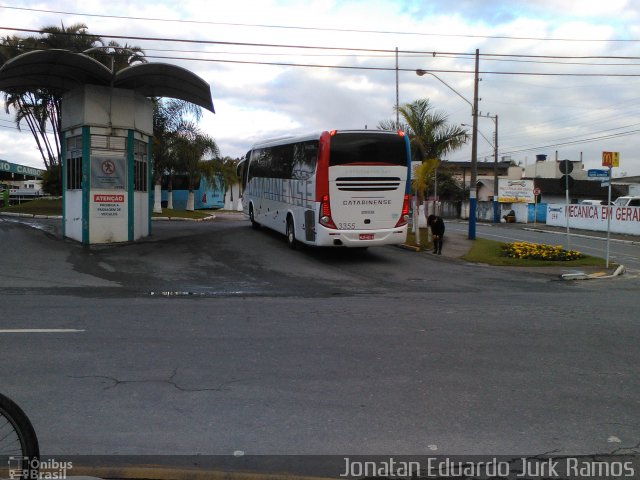 Auto Viação Catarinense 3355 na cidade de Balneário Camboriú, Santa Catarina, Brasil, por Jonatan Eduardo Jurk Ramos. Número da foto: #4455262.