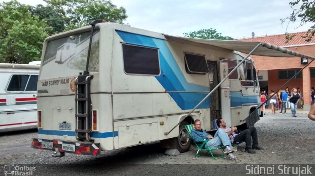 Motorhomes 6949 na cidade de Aparecida, São Paulo, Brasil, por Sidnei Machado Strujak. ID da foto: 4457079.