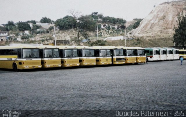 Viação Itapemirim 12439 na cidade de Belo Horizonte, Minas Gerais, Brasil, por Douglas Paternezi. Número da foto: #4456246.