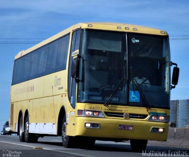 Viação Itapemirim 44093 na cidade de Resende, Rio de Janeiro, Brasil, por Matheus Freitas. ID da foto: 4463114.