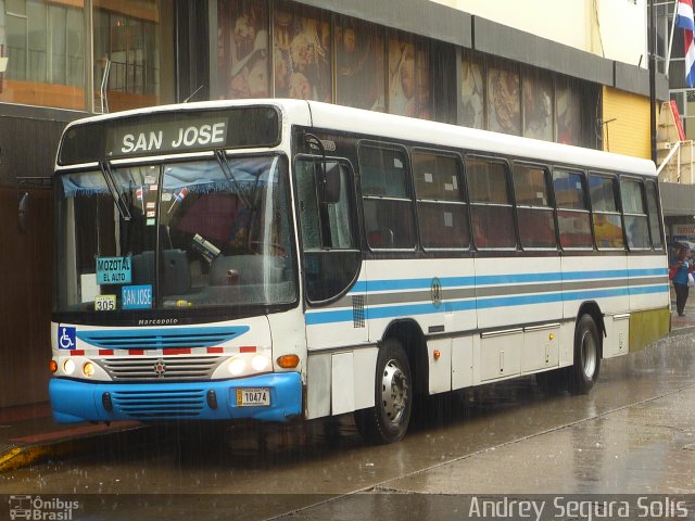 Buses Guadalupe 38 na cidade de Carmen, San José, San José, Costa Rica, por Andrey Segura Solís. Número da foto: #4463111.