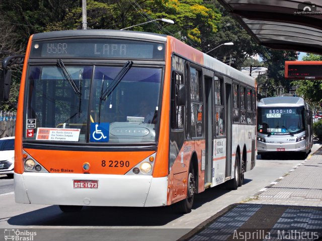 Viação Gato Preto 8 2290 na cidade de São Paulo, São Paulo, Brasil, por Asprilla Matheus. ID da foto: 4462930.