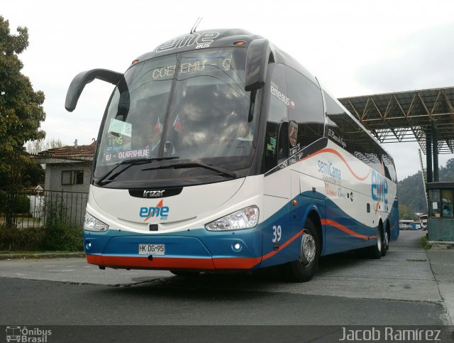 Pullman Eme Bus 39 na cidade de , por Jacob Ramírez  Jake. Número da foto: #4465969.