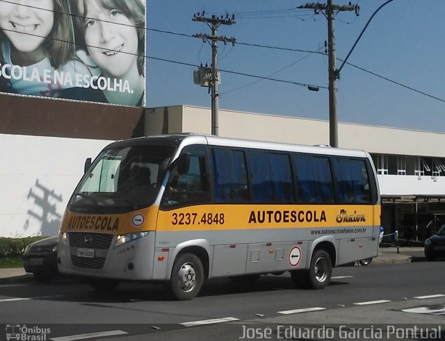 Ônibus Particulares FMM5028 na cidade de Campinas, São Paulo, Brasil, por José Eduardo Garcia Pontual. Número da foto: #4465306.
