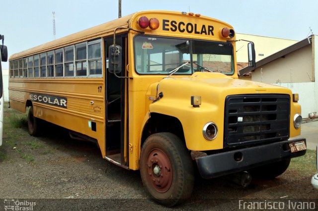 Escolares 6017 na cidade de Assis, São Paulo, Brasil, por Francisco Ivano. Número da foto: #4468652.