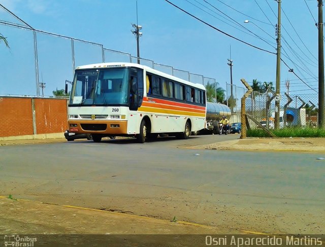 Trans Jato 260 na cidade de Marília, São Paulo, Brasil, por Osni Aparecido Martins. Número da foto: #4468331.