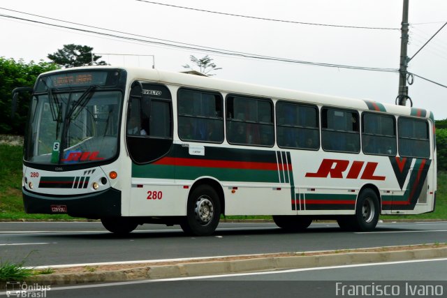 RIL - Rodoviário Ibitinguense Ltda. 280 na cidade de Garça, São Paulo, Brasil, por Francisco Ivano. Número da foto: #4468716.
