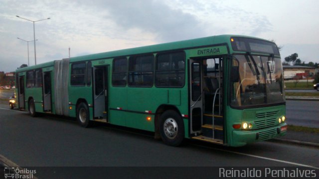 Ônibus Particulares 5961 na cidade de Curitiba, Paraná, Brasil, por Reinaldo Penha. ID da foto: 4472121.