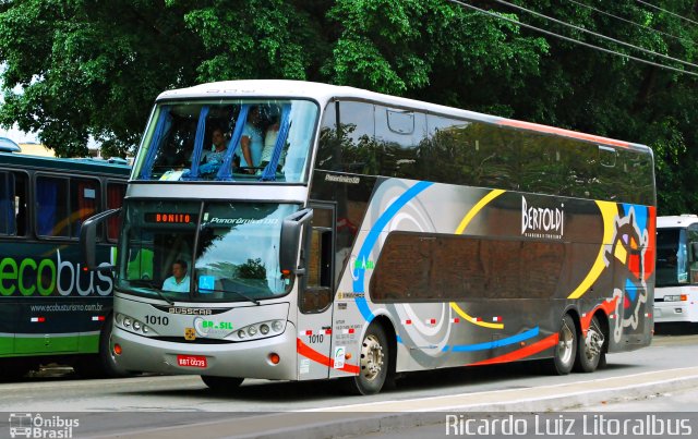 Brasil Bonito Turismo 1010 na cidade de Aparecida, São Paulo, Brasil, por Ricardo Luiz. Número da foto: #4472592.