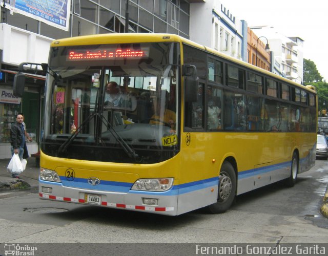 AMSA - Autotransportes Moravia 24 na cidade de Alto Paraíso de Goiás, Goiás, Brasil, por Fernando Gonzalez Garita. Número da foto: #4430724.