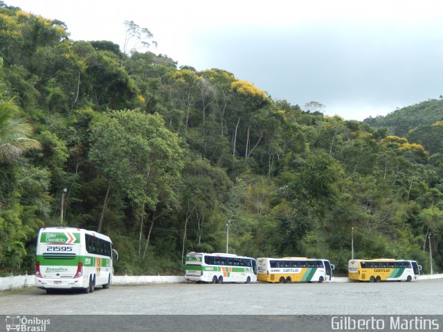 Cia. São Geraldo de Viação 21595 na cidade de Manhuaçu, Minas Gerais, Brasil, por Gilberto Martins. ID da foto: 4486100.