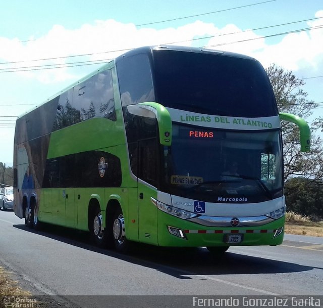 Linaco LB 2095 na cidade de Alto Paraíso de Goiás, Goiás, Brasil, por Fernando Gonzalez Garita. Número da foto: #4484550.