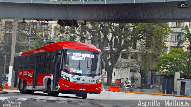 Himalaia Transportes > Ambiental Transportes Urbanos 4 1547 na cidade de São Paulo, São Paulo, Brasil, por Asprilla Matheus. ID da foto: 4487787.