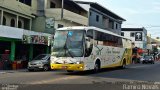 Reis Turismo 3425 na cidade de Marataízes, Espírito Santo, Brasil, por Ramiro Novais. Número da foto: #4492422.