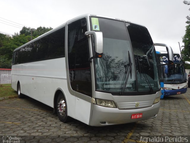Ônibus Particulares 3519 na cidade de São Paulo, São Paulo, Brasil, por Agnaldo Penides. Número da foto: #4496188.