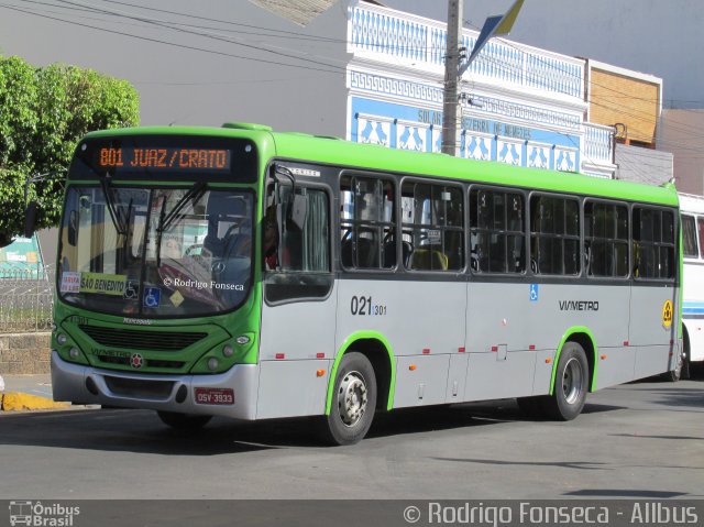 Via Metro - Auto Viação Metropolitana 301 na cidade de Juazeiro do Norte, Ceará, Brasil, por Rodrigo Fonseca. Número da foto: #4497576.