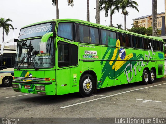 Clovis Turismo 7070 na cidade de Aparecida, São Paulo, Brasil, por Luis Henrique Silva. Número da foto: #4439394.