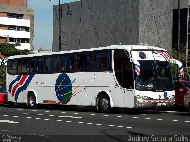 Transportes Carrizal AB 3143 na cidade de Catedral, San José, San José, Costa Rica, por Andrey Segura Solís. Número da foto: #4438055.