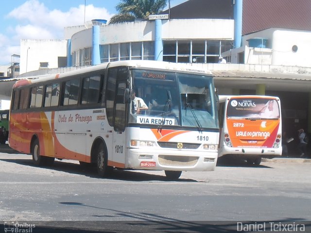 Vale do Piranga 1810 na cidade de Manhuaçu, Minas Gerais, Brasil, por Daniel Teixeira . Número da foto: #4444747.