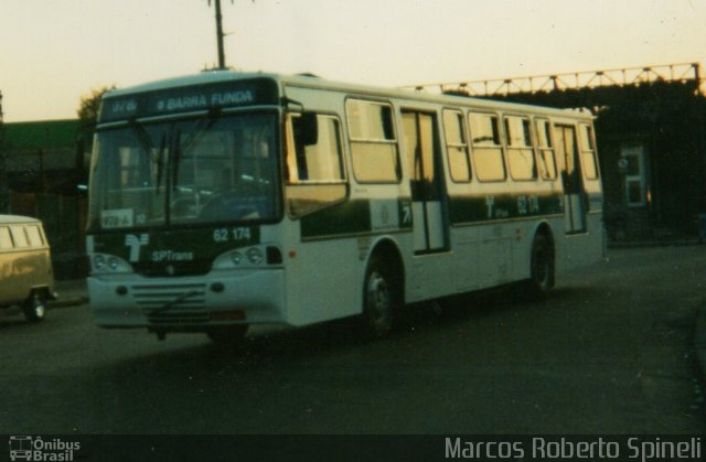 Viação Pioneira > Jaraguá > Marazul Transportes 62 174 na cidade de São Paulo, São Paulo, Brasil, por Eduardo de Oliveira. ID da foto: 4443996.