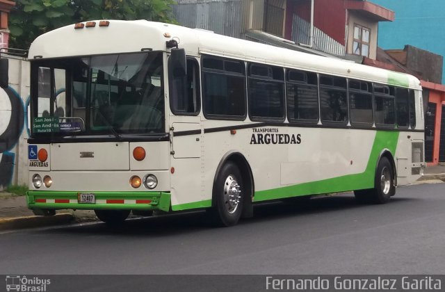 Transportes Arguedas SJB 12407 na cidade de Alto Paraíso de Goiás, Goiás, Brasil, por Fernando Gonzalez Garita. Número da foto: #4445178.