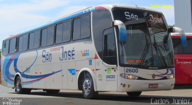 Turismo São José 2600 na cidade de Goiânia, Goiás, Brasil, por Carlos Júnior. Número da foto: #4449054.